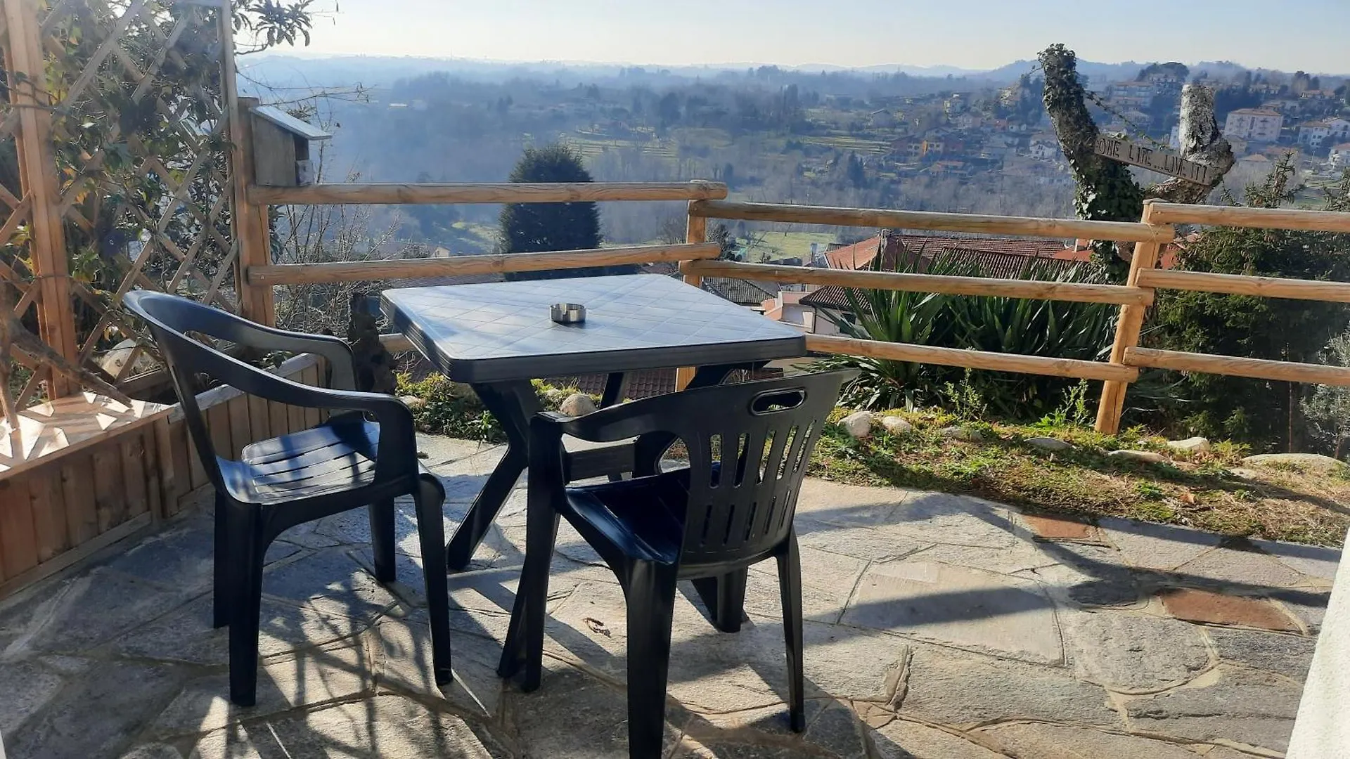 VILLA BELVEDERE_studio flat San Fermo della Battaglia Italia